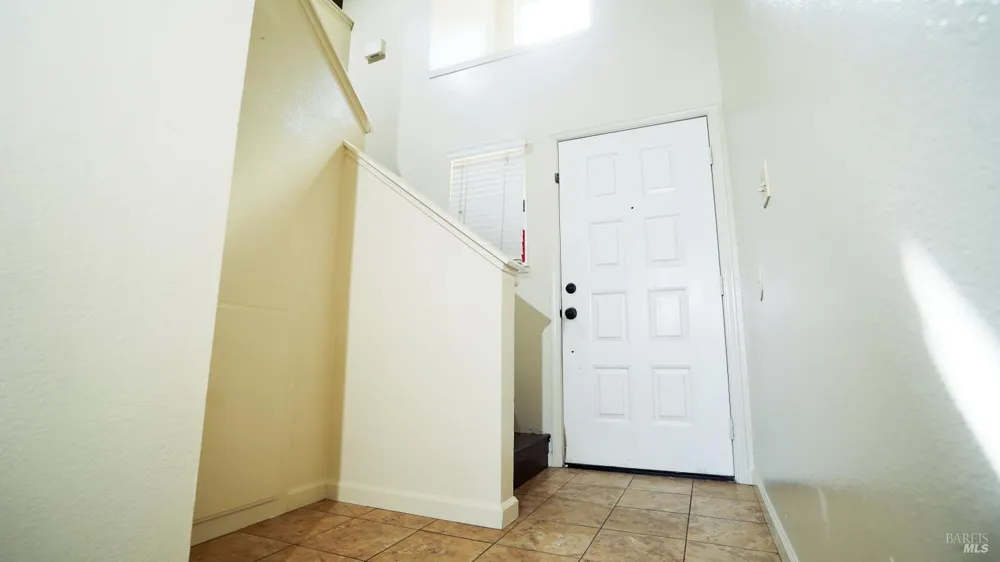 9 Manchester Lane Fairfield, CA 94533