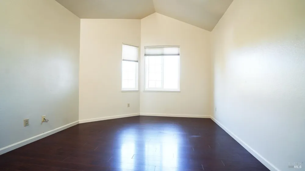 9 Manchester Lane Fairfield, CA 94533