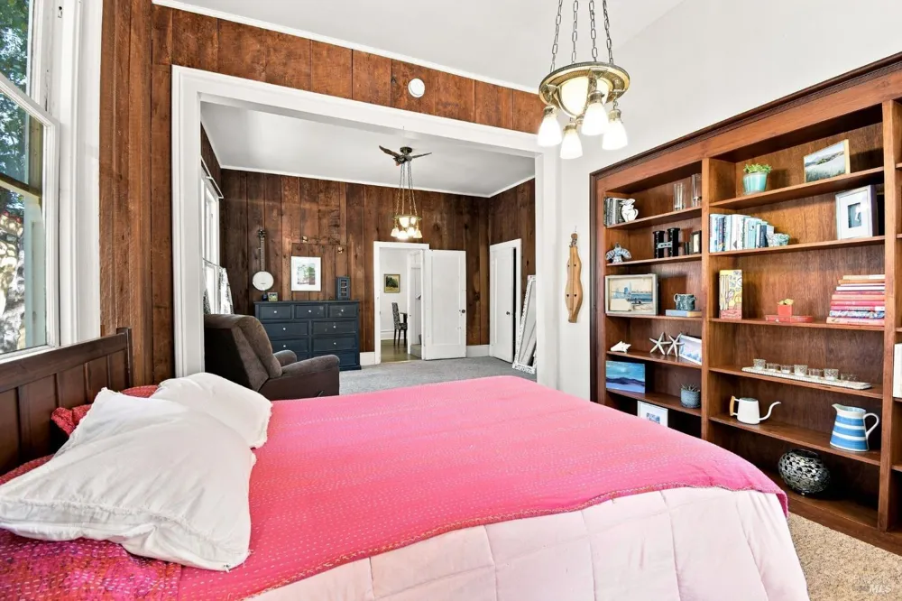 171 High Street Sebastopol, CA 95472