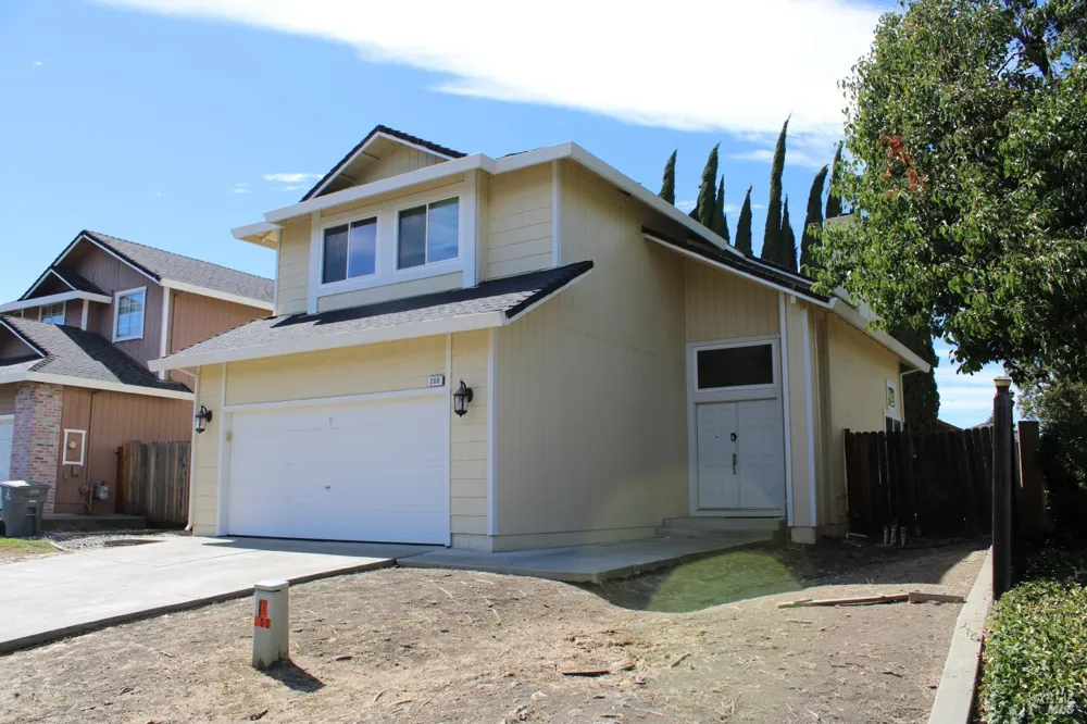 200 Jason Way Vacaville, CA 95687