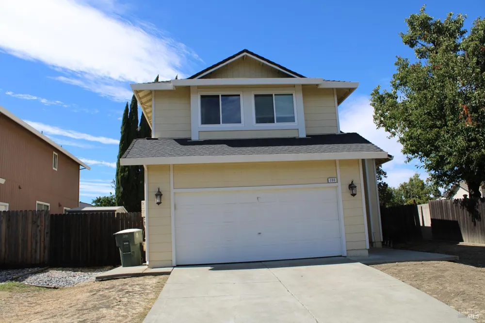 200 Jason Way Vacaville, CA 95687