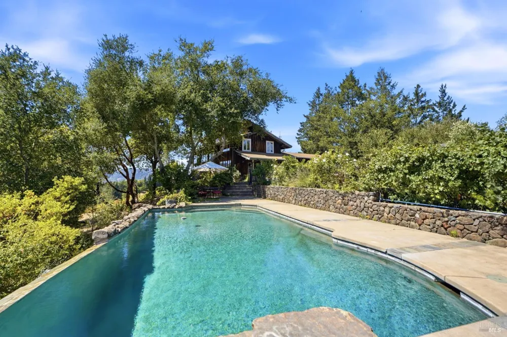 1750 Lytton Springs Road Healdsburg, CA 95448