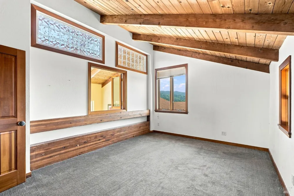 1750 Lytton Springs Road Healdsburg, CA 95448