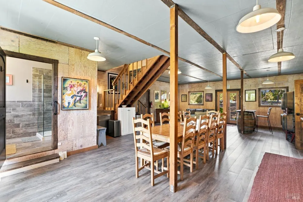 1750 Lytton Springs Road Healdsburg, CA 95448