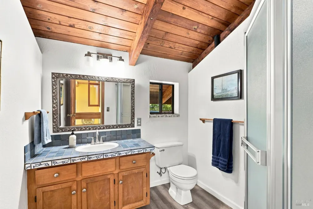 1750 Lytton Springs Road Healdsburg, CA 95448