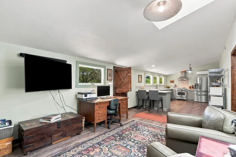 1750 Lytton Springs Road Healdsburg, CA 95448