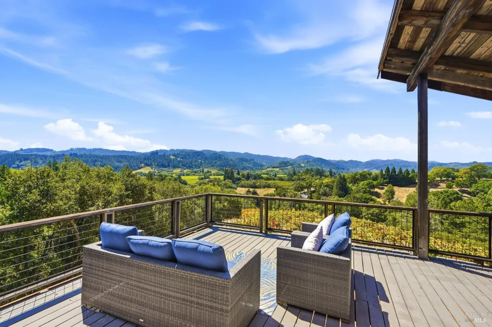 1750 Lytton Springs Road Healdsburg, CA 95448