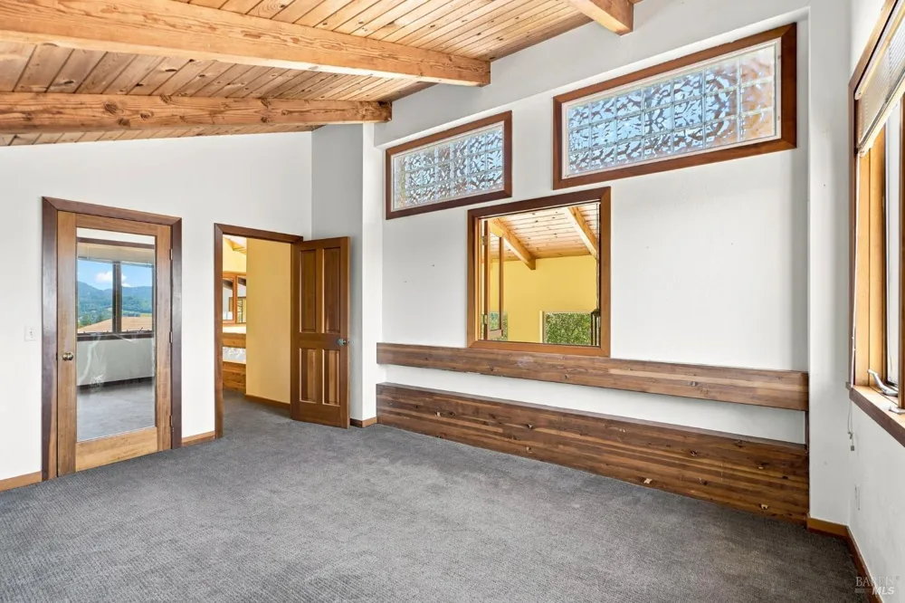 1750 Lytton Springs Road Healdsburg, CA 95448
