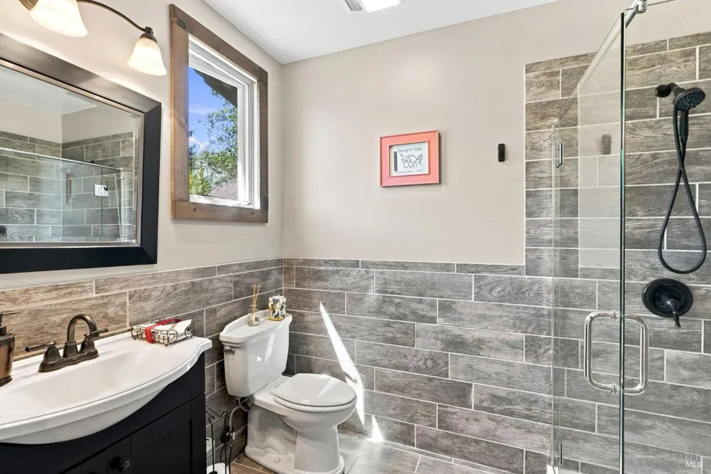 1750 Lytton Springs Road Healdsburg, CA 95448