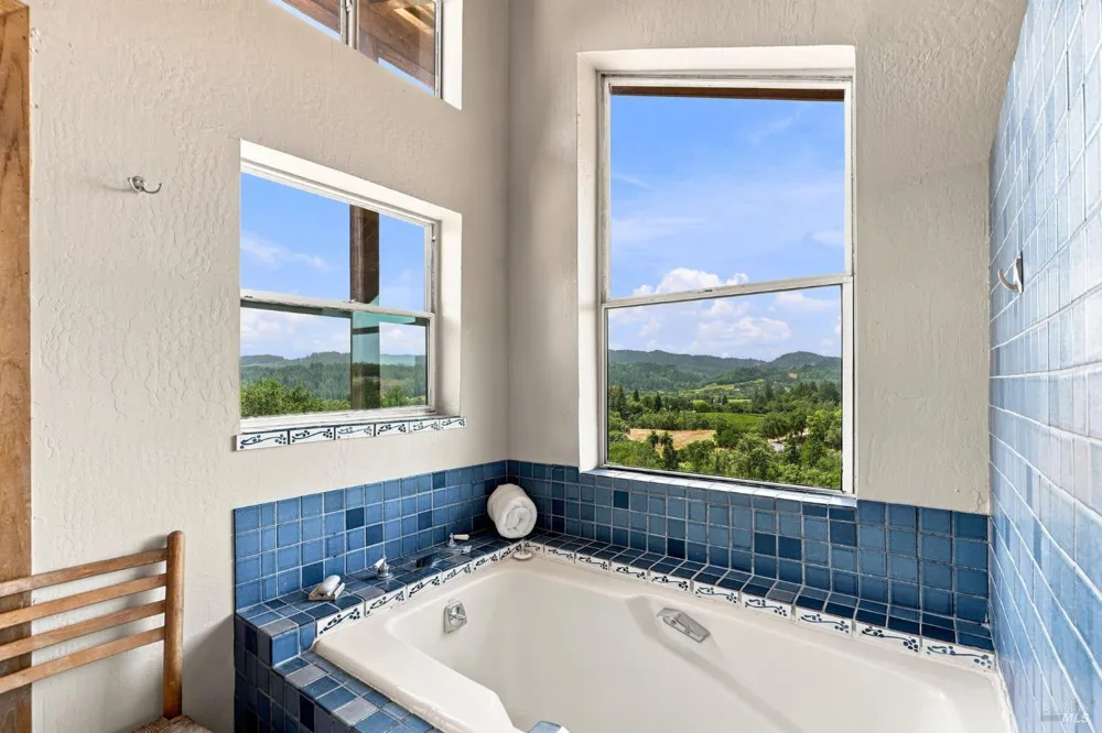 1750 Lytton Springs Road Healdsburg, CA 95448