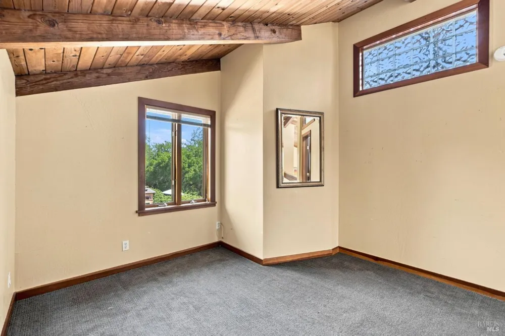 1750 Lytton Springs Road Healdsburg, CA 95448