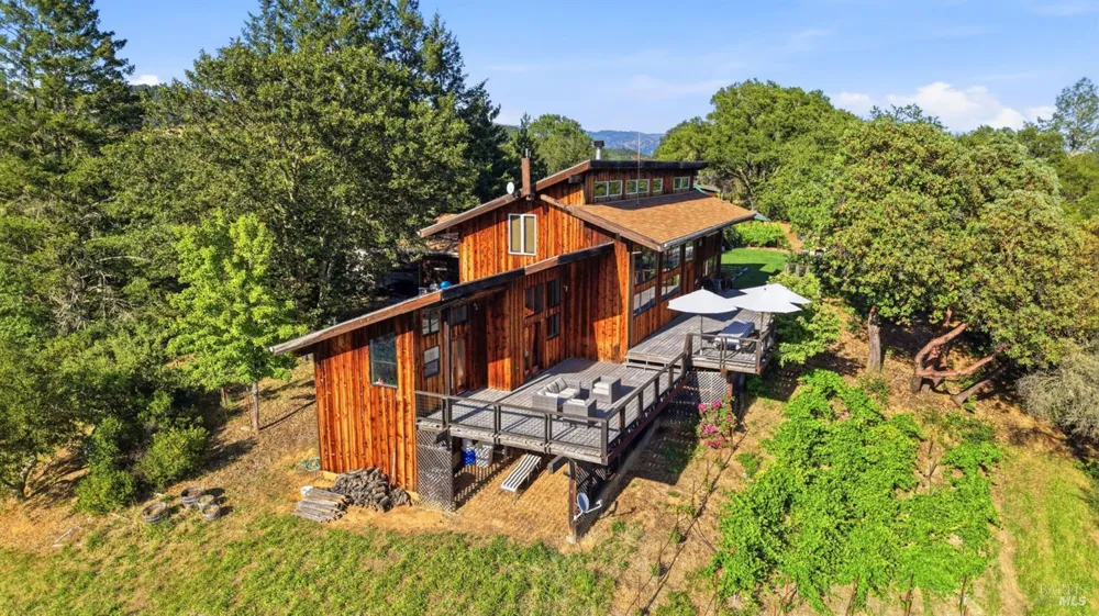 1750 Lytton Springs Road Healdsburg, CA 95448