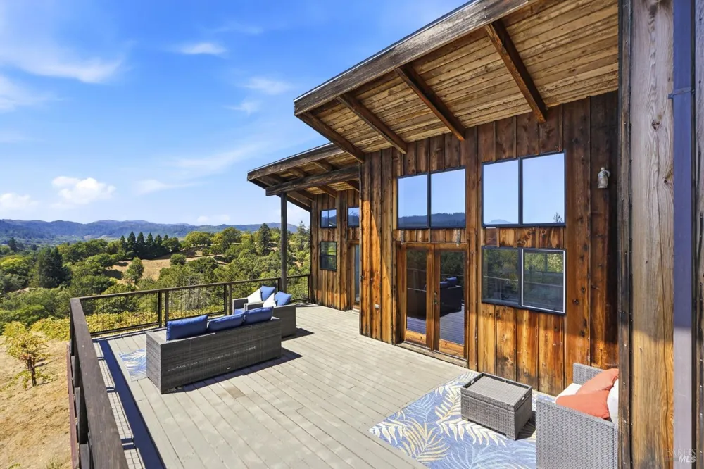 1750 Lytton Springs Road Healdsburg, CA 95448