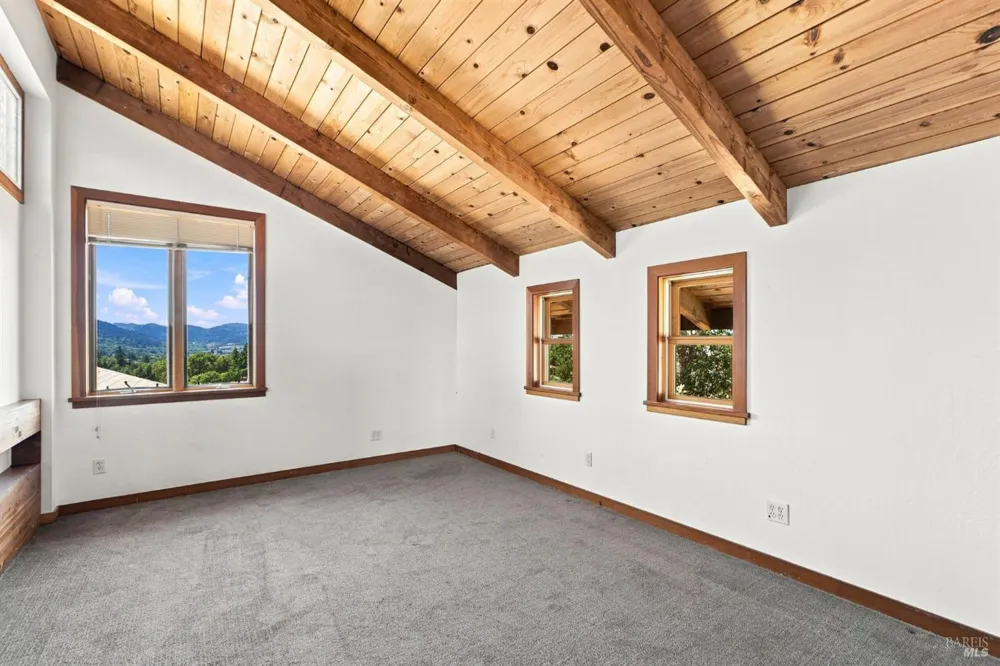 1750 Lytton Springs Road Healdsburg, CA 95448