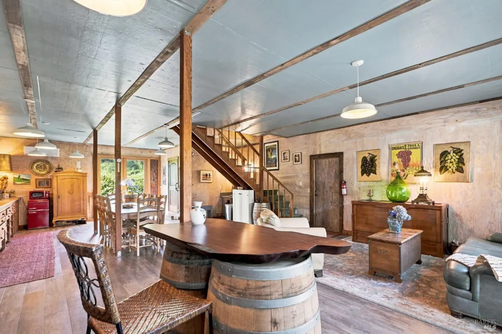 1750 Lytton Springs Road Healdsburg, CA 95448