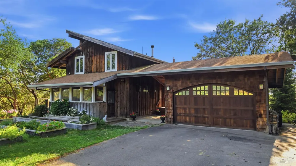1750 Lytton Springs Road Healdsburg, CA 95448