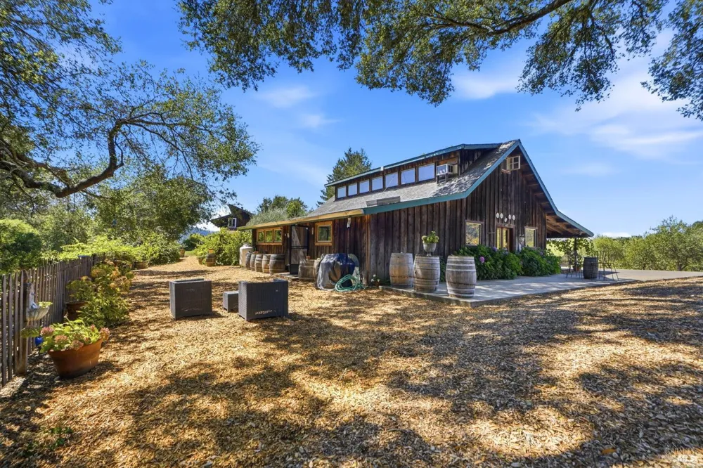 1750 Lytton Springs Road Healdsburg, CA 95448