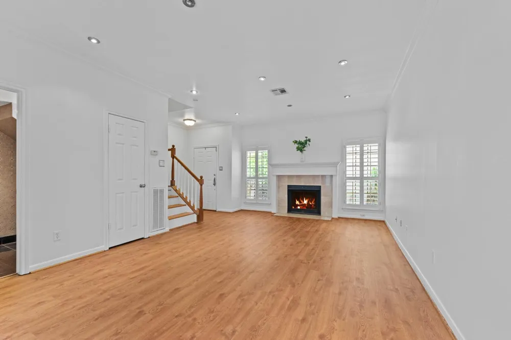 3300 Bellefontaine Street #42 Houston, TX 77025