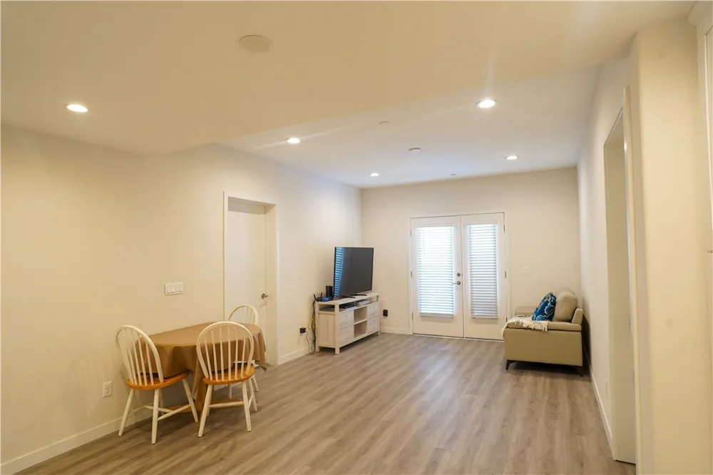 419 Chandler Avenue #303 Monterey Park, CA 91754