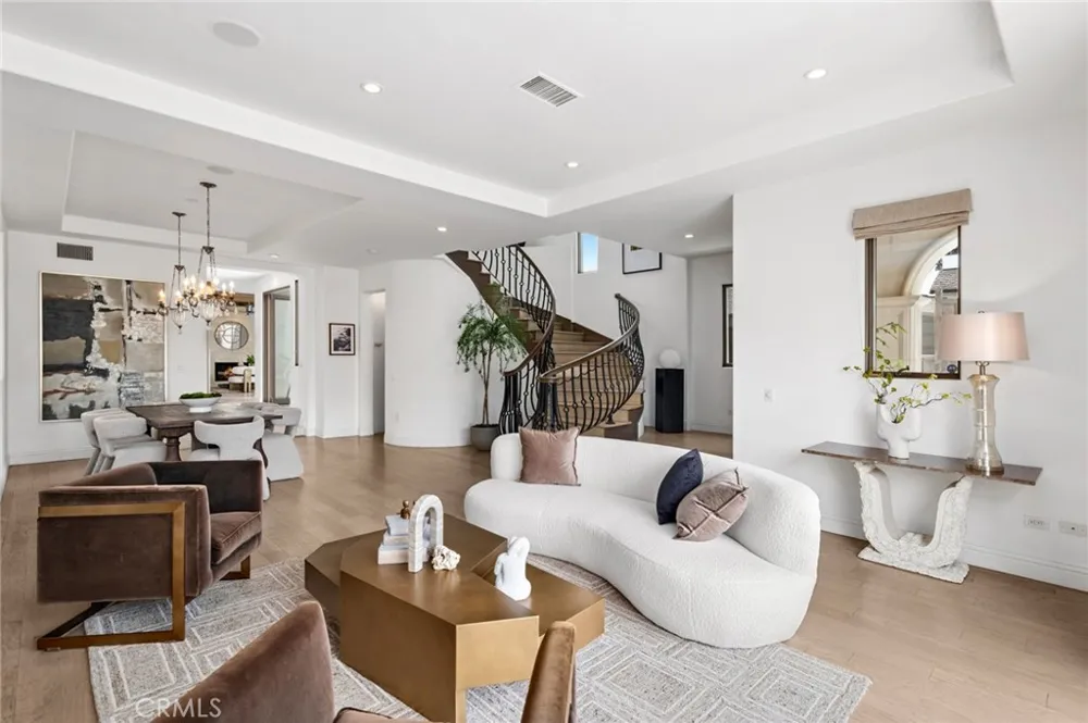 222 Orchid Avenue Corona del Mar, CA 92625