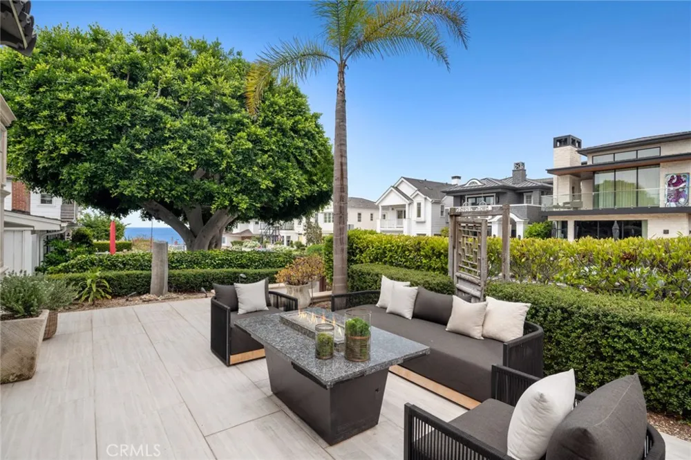 222 Orchid Avenue Corona del Mar, CA 92625