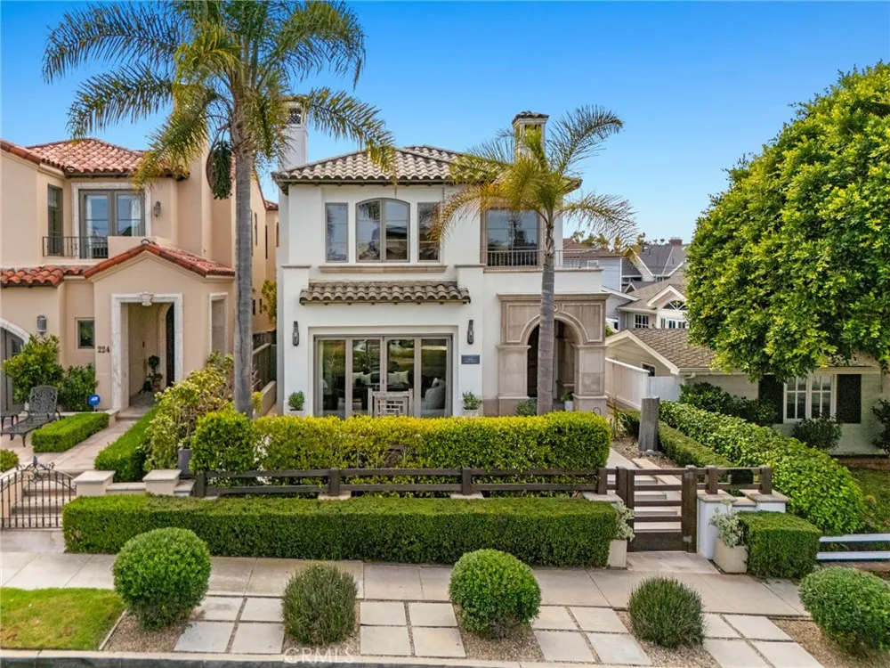 222 Orchid Avenue Corona del Mar, CA 92625