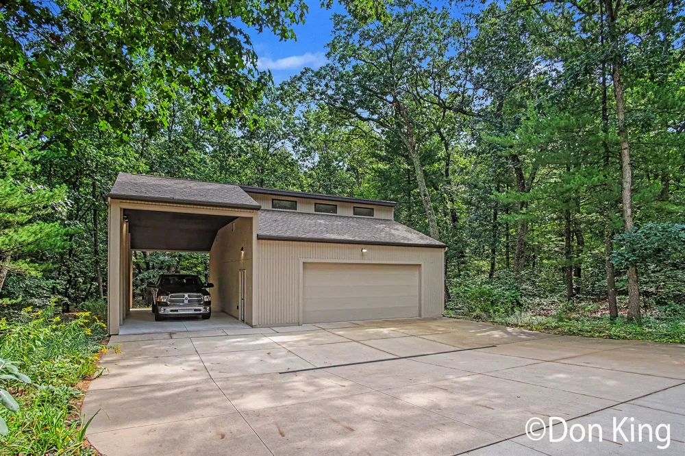 9020 Bailey Drive NE Ada, MI 49301