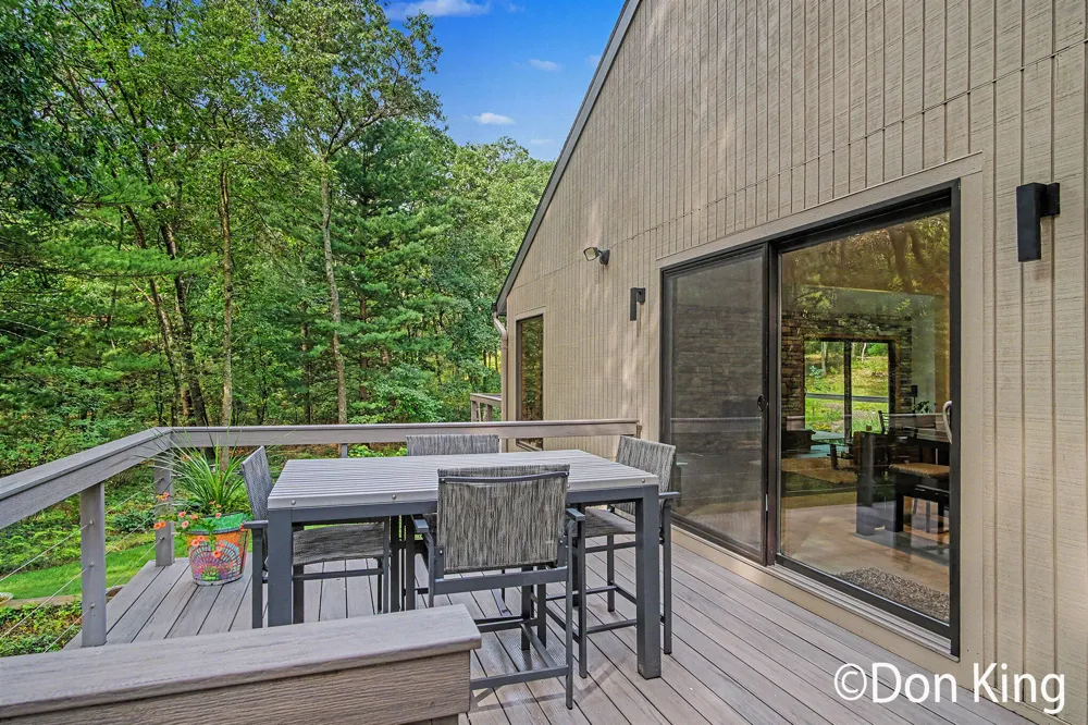 9020 Bailey Drive NE Ada, MI 49301