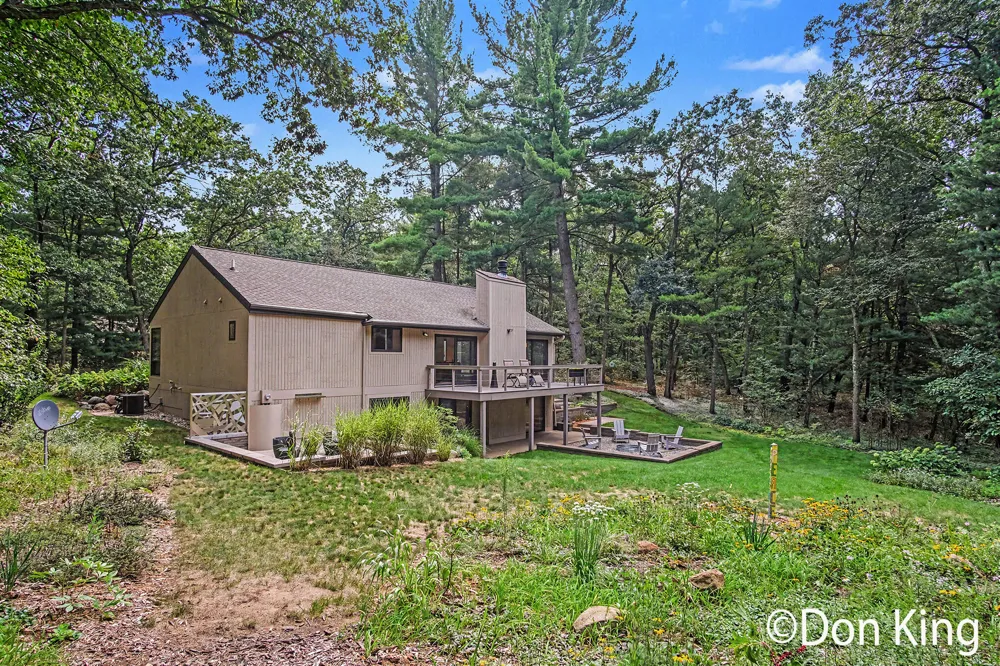 9020 Bailey Drive NE Ada, MI 49301