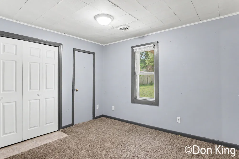3717 Ivy Drive NE Grand Rapids, MI 49525