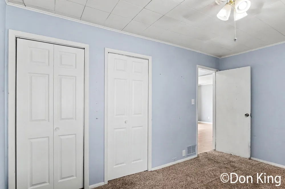 3717 Ivy Drive NE Grand Rapids, MI 49525