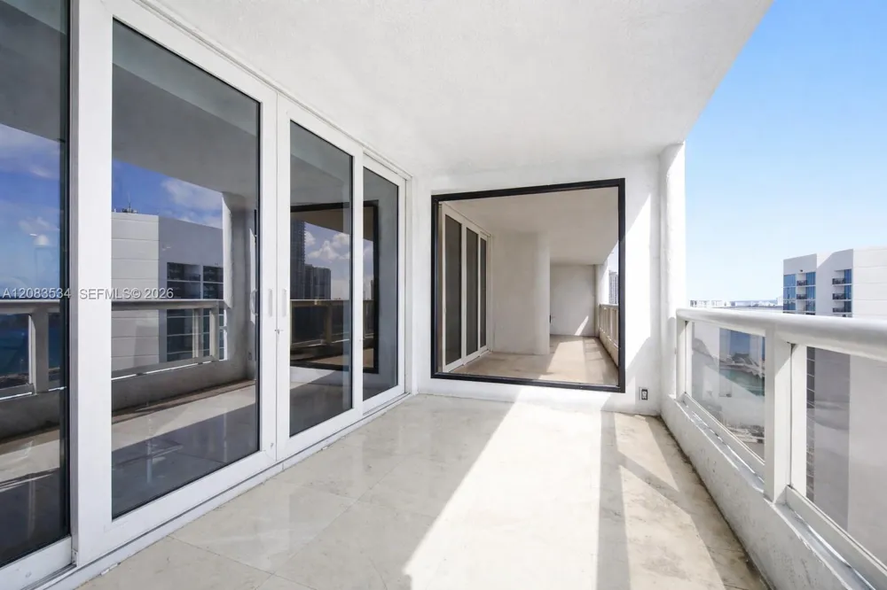 1717 Bayshore Dr #A-3354 Miami, FL 33132