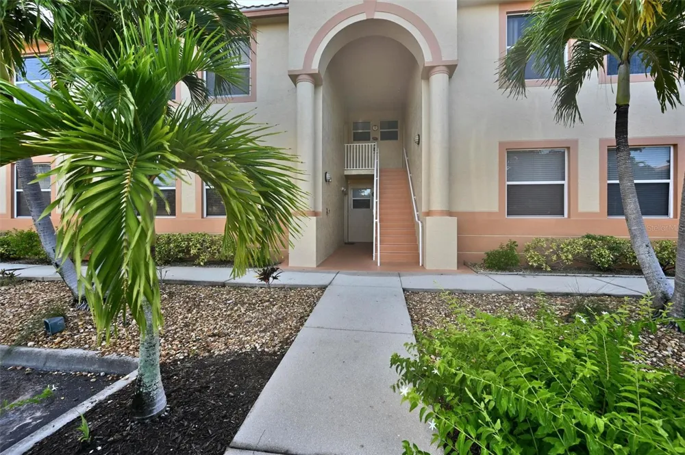 15441 BELLAMAR CIRCLE #1113 Fort Myers, FL 33908