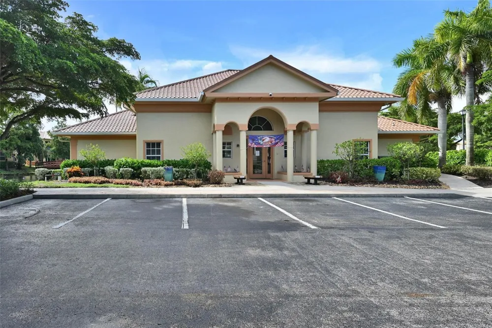 15441 BELLAMAR CIRCLE #1113 Fort Myers, FL 33908