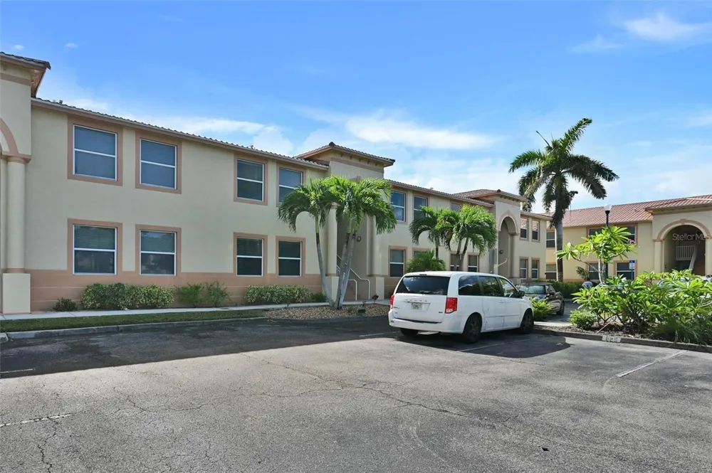 15441 BELLAMAR CIRCLE #1113 Fort Myers, FL 33908