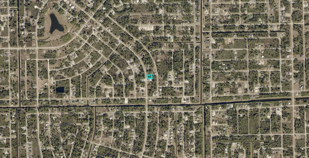 453 EISENHOWER BOULEVARD Lehigh Acres, FL 33974