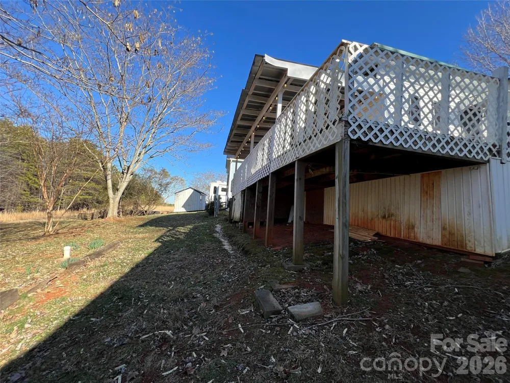 322 Mount View Lane New London, NC 28127