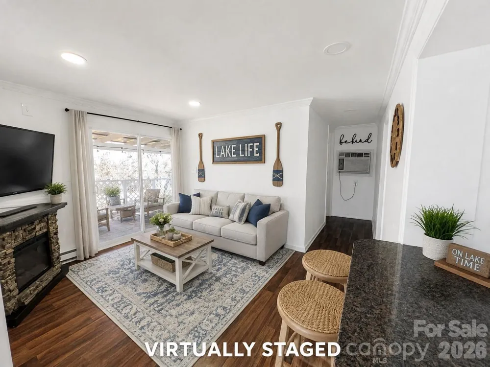 322 Mount View Lane New London, NC 28127