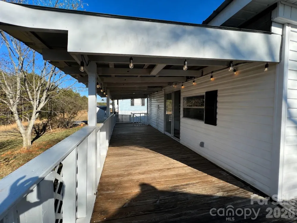 322 Mount View Lane New London, NC 28127