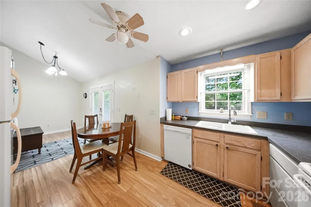 100 Donar Drive Columbia, SC 29229