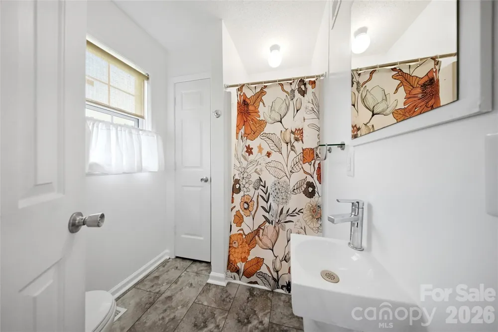 100 Donar Drive Columbia, SC 29229