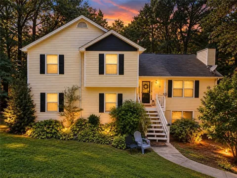 138 Mountain Oaks Drive