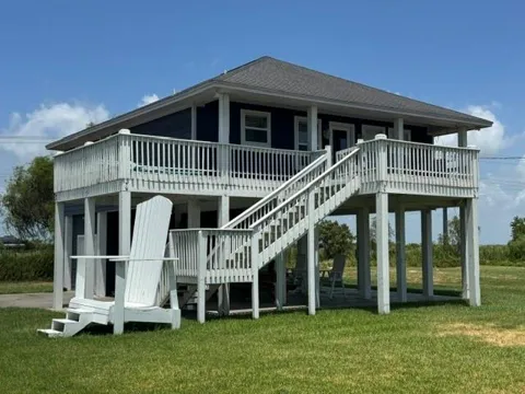 3409 Beachcomber