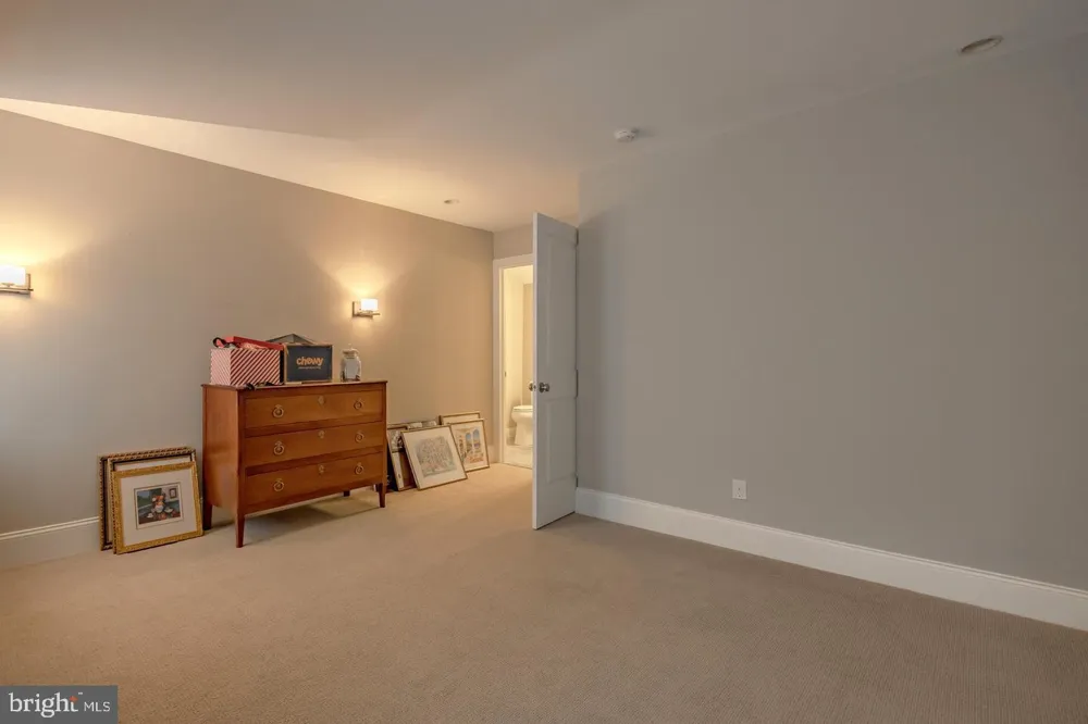 23 CENTRAL AVENUE Berwyn, PA 19312