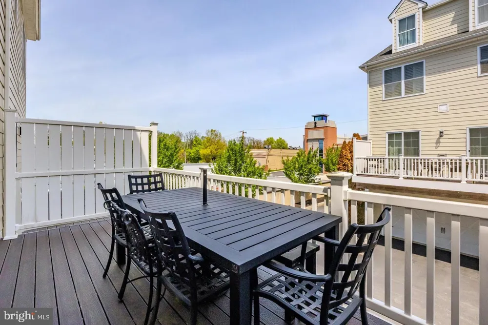 23 CENTRAL AVENUE Berwyn, PA 19312