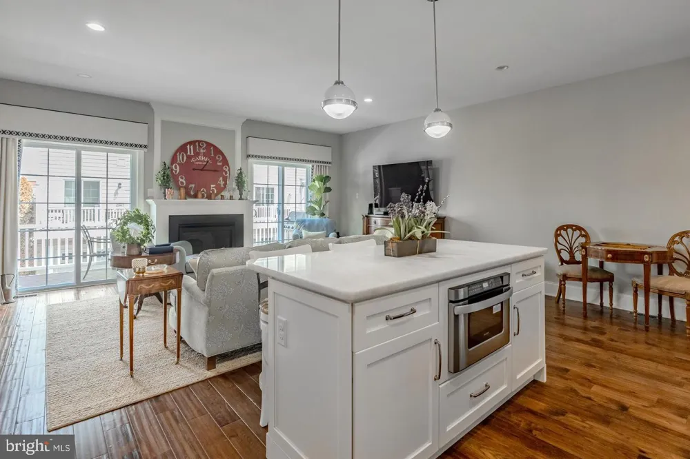 23 CENTRAL AVENUE Berwyn, PA 19312