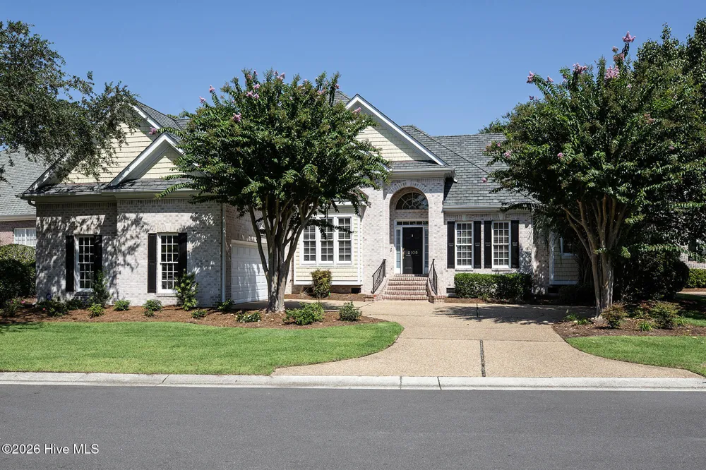 2109 Bay Colony Lane Wilmington, NC 28405