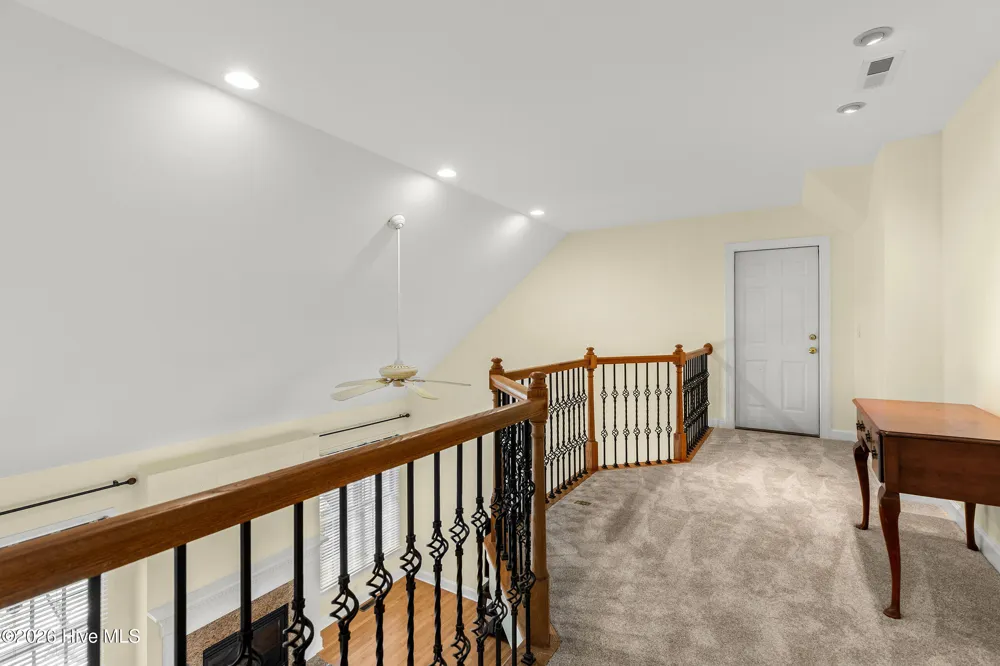 2109 Bay Colony Lane Wilmington, NC 28405