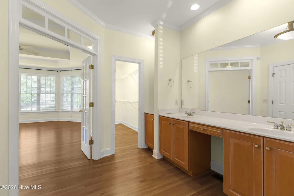2109 Bay Colony Lane Wilmington, NC 28405