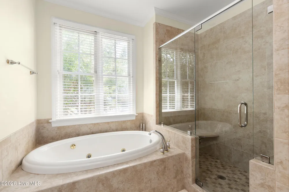 2109 Bay Colony Lane Wilmington, NC 28405